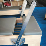 Estructura de madera y metal del Pilates Reformer profesional
